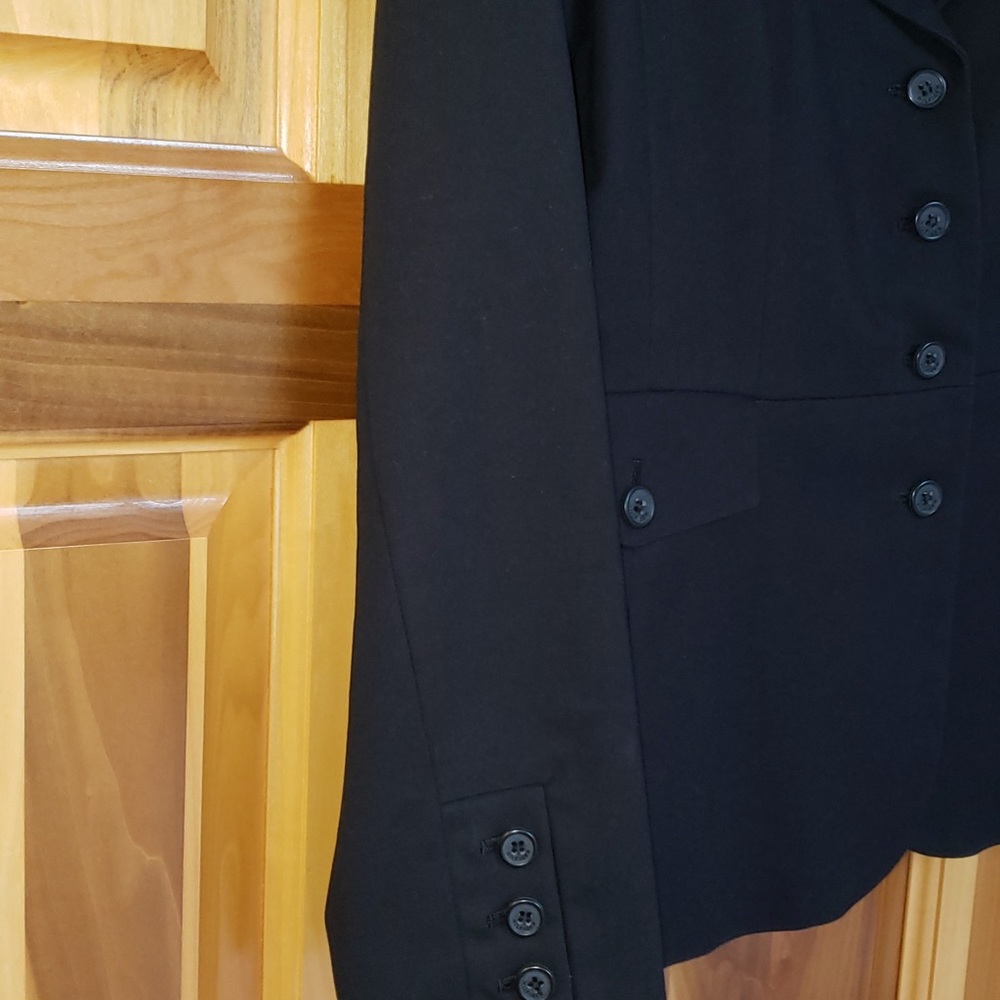 Jacket - Picture 2 of 5